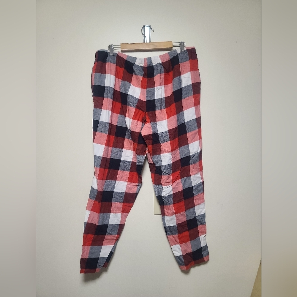 Life is Good Men’s Red Buffalo Plaid Flannel Sleep Pants – Size 2XL